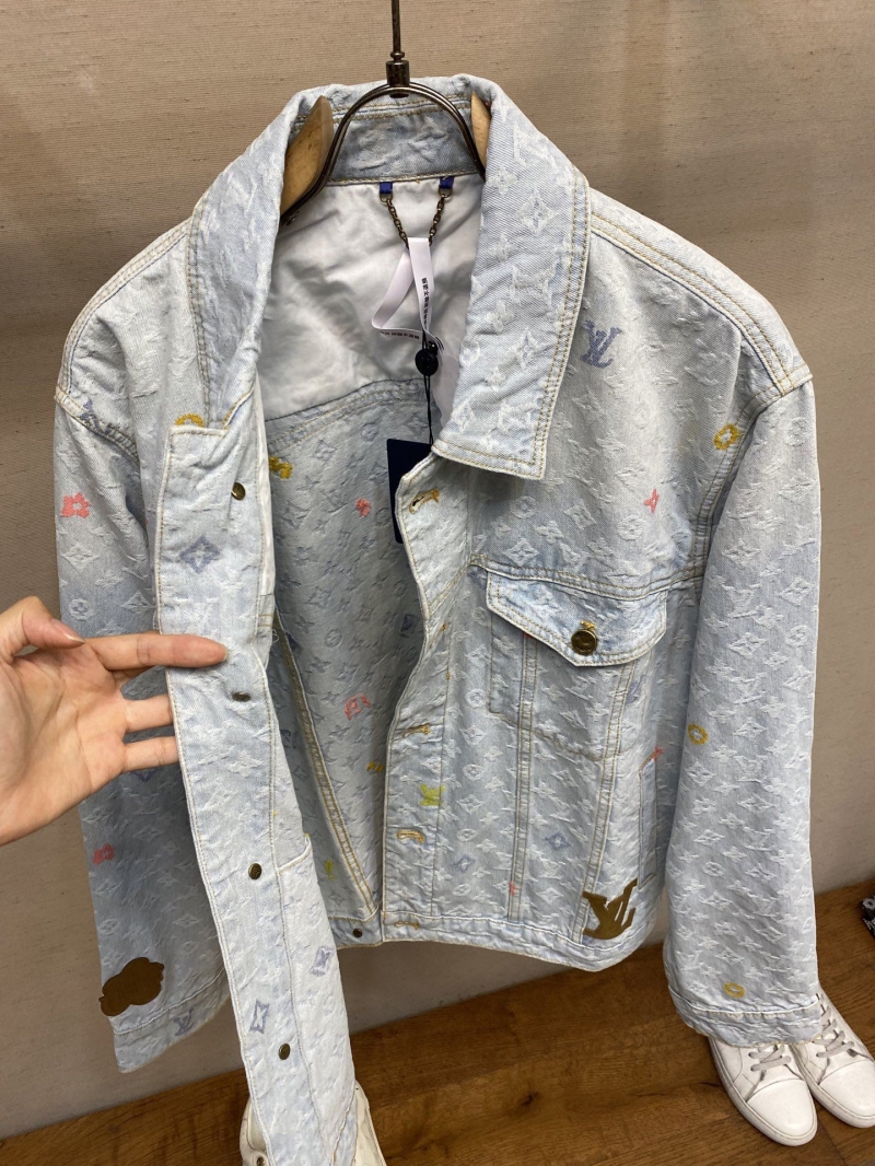 l0vis Vvtt0n jeans